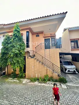 Rumah 2 Lantai Dalam Cluster Gading Viera Pisangan Timur S7917