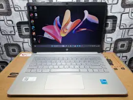 Laptop Hp Core i3 gen 12 garansi resmi 1 tahun mulus like new