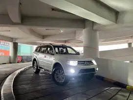 (KM 82rb) Mitsubishi Pajero Sport 2.5 Exceed 4x2 Diesel A/T 2015