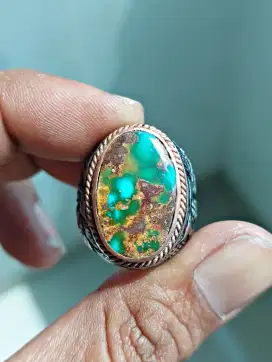Batu Pirus Persia