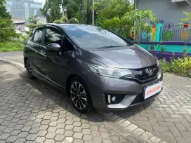 DP25Jt Honda Jazz RS Matic 2017