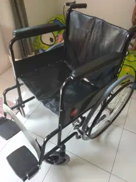 Kursi roda Avico