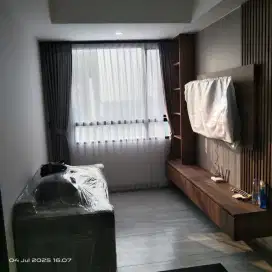 DISEWAKAN UNIT 2 BR Aprtment Collins Boulevard FULL FURNISHED