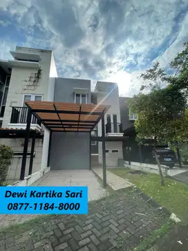 Rumah Modern Jual Cepat 2 Lantai di Kebayoran Bintaro Jaya AF-16631