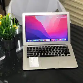 Macbook Air 2017 13inch, Core i5 Ram 8GB SSD 256GB MULUS GRADE A S-WC