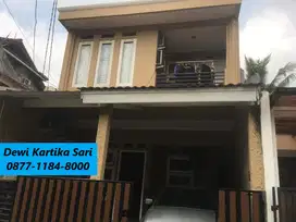 Rumah Terawat 2 lantai Harga Bagus di Sektor 5 Bintaro Jaya SC-16622