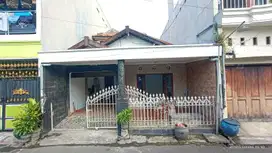 Dijual /disewakan rumah krembangan
