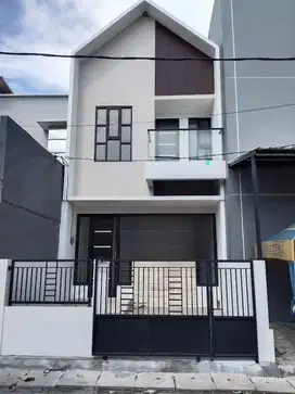 Rumah Minimalis Wonorejo Rungkut dekat MERR, OERR, Galaxy Mall