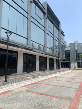 DISEWAKAN RUKO OSAKA BOULEVARD PIK2 UK 4,5X15 3LANTAI BRAND NEW READY