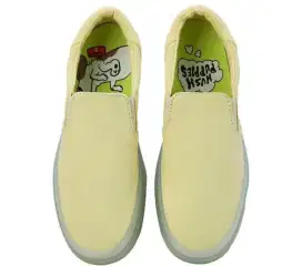Sepatu wanita hush puppies slip on size 36