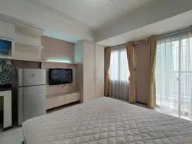 Sewa studio Cakep Lantai Rendah Apartemen Royal Mediterania, best view