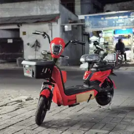 SPESIAL SEPEDA LISTRIK DISKON 650 RIBU, SYARAT CUKUP WA SAJA