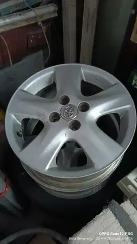 Velg ban Yaris good condition