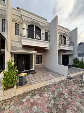 Exclusive Cluster Rumah Modern Classic House di Jagakarsa