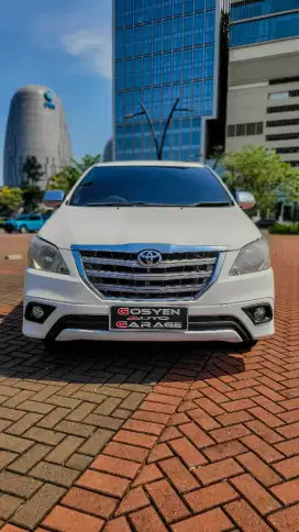 Kijang Innova G 2014