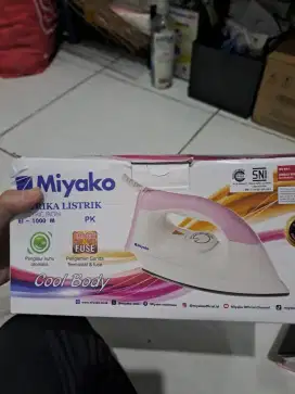 Setrika miyako putih pink