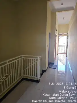 Dikontrakan rumah 2 lantai diperumnas klender jakan mawar merah 4 Gg.7