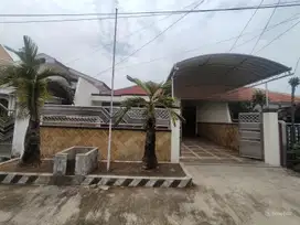 Rumah Kutisari Selatan Sby, dekat UK Petra, TOL