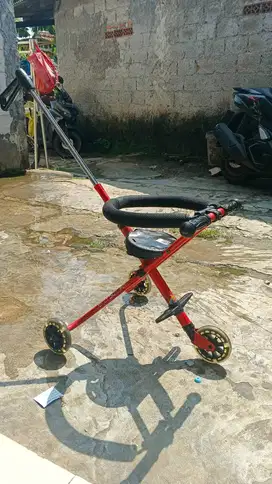Sepeda dorong roda 3