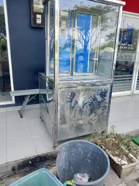 DIJUAL ETALASE  BEKAS FULL STAINLESS STEEL