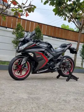 Kawasaki Ninja 250 ABS FI thn 2016 pmk 2017 Odo 22rb Koko Motor