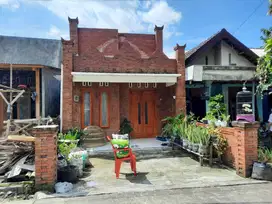 Rumah kelurahan Kesiman Tengah Kecamatan Pacet Mojokerto