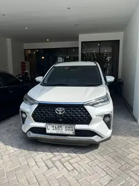 Toyota Veloz Q TSS 2023 km rendah