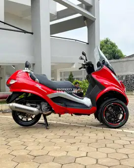 PIAGGIO MP3 250 RST AT 2011