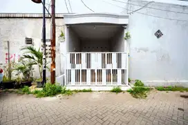 Jual Rumah 1 Lt SHM 10 Menit ke Gerbang Tol Parigi Hadap Timur J-23376
