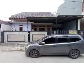 Rumah Hadap Timur 10 Menit ke RS Sari Asih Cipondoh Siap KPR J-25661