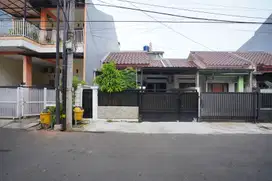 Rumah Siap Huni 15 Menit ke Gerbang Tol Joglo 1 Dibantu KPR J-21631