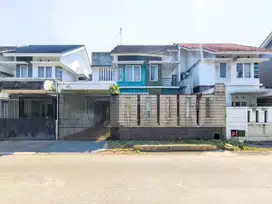Rumah Luas Strategis 15 menit ke RS EMC Alam Sutera Bisa KPR J-28806