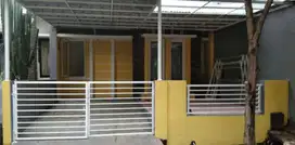 Rumah Strategis SHM Akses Dekat Terminal Serpong Park Siap KPR J-17494