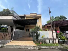 Rumah Minimalis Akses Cepat ke Stasiun Jurang Mangu Siap Huni J-12907
