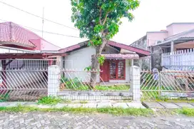 Rumah LT 198 Terawat Dekat Pintu Tol Bintaro Viaduct Siap Huni J-28525