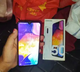 Samsung Galaxy a50 ram 4/64 Fullset Nomines