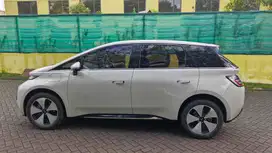 Wuling Cloud EV 2024 Listrik