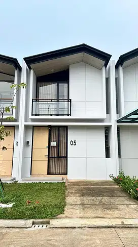 Dijual Rumah Rapih Sangat Terawat Siap Huni di Cendana Cove Karawaci