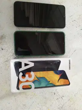 Samsung A30 4/64 dan Infinix Smart 6 3/64