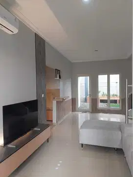Dijual Rumah Cantik Semifurnish Siap Huni di Suvarna Sutera