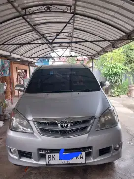 Avanza Tipe G 2010