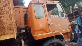 mitsubishi 220PS tronton asli 6x4 damtruck