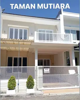 Rumah Cluster Depan Pakuwon City Taman Mutiara dekat Pakuwon City Mall