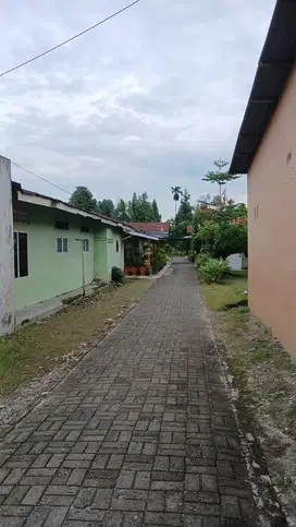 Dijual cepat tanah strategis seluas 198m2 (Nego)