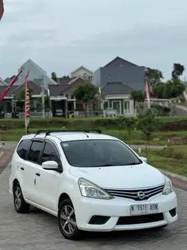 Nissan Grandlivina Sv matic 2017