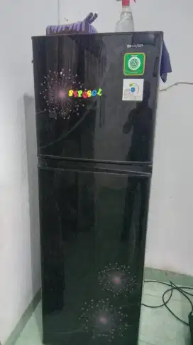 Kulkas Sharp 2 Pintu