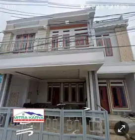 Rumah Megah 2,5 Lantai Siap Huni Di Perumahan Duta Keranji - Bintara