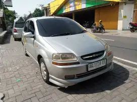 Chevrolet aveo 1.5 sport 2005 plat AG h is mobil bekas sekoto kediri