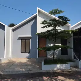 Rumah Luas dekat MRT lebak bulus