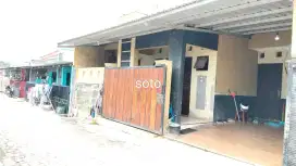 Jual rumah lokasi belakang aspol masuknya karanganyar lt 110m hrg350jt